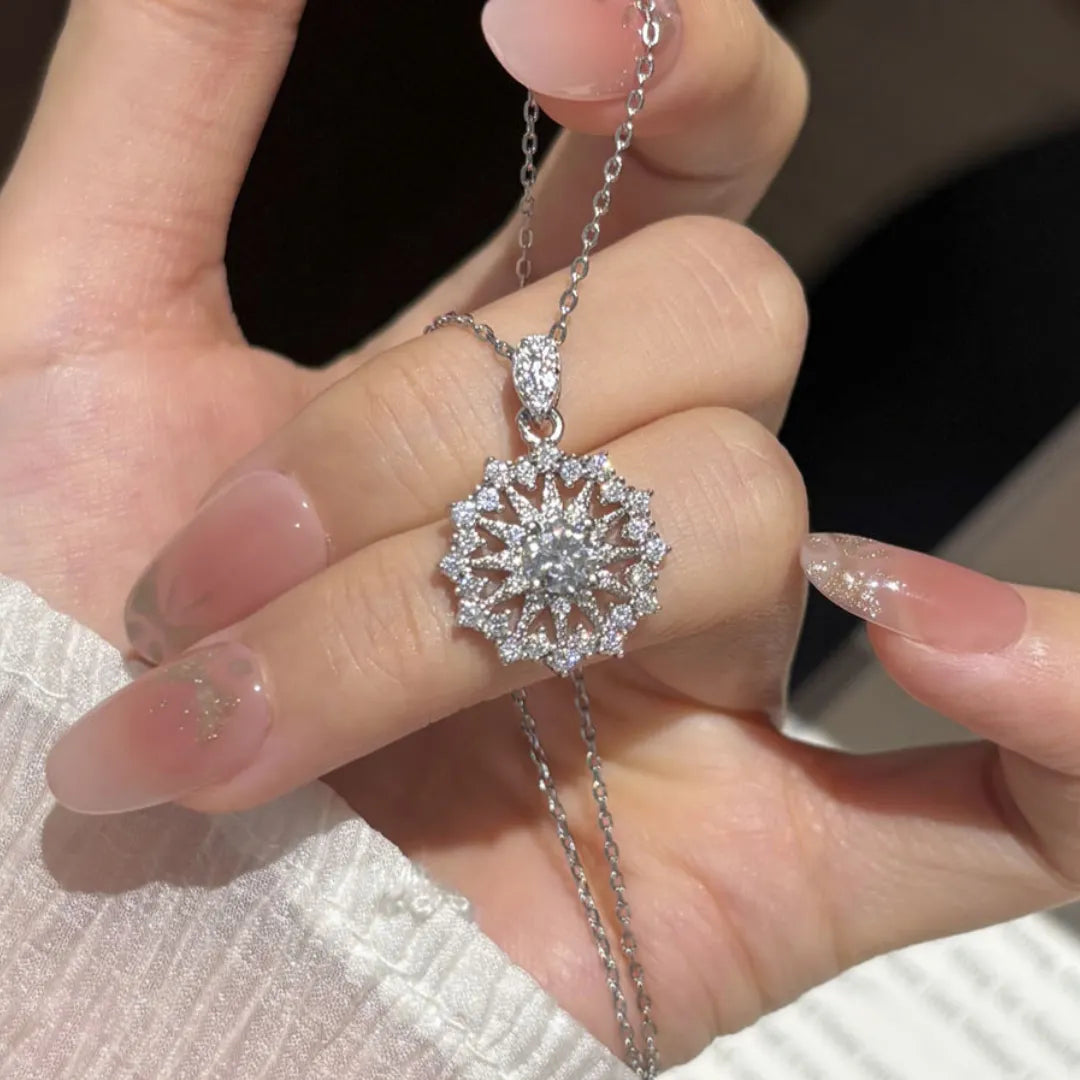 Snowflake Necklace with Openwork Star Wheel and Moissanite Center in 925 Sterling Silver