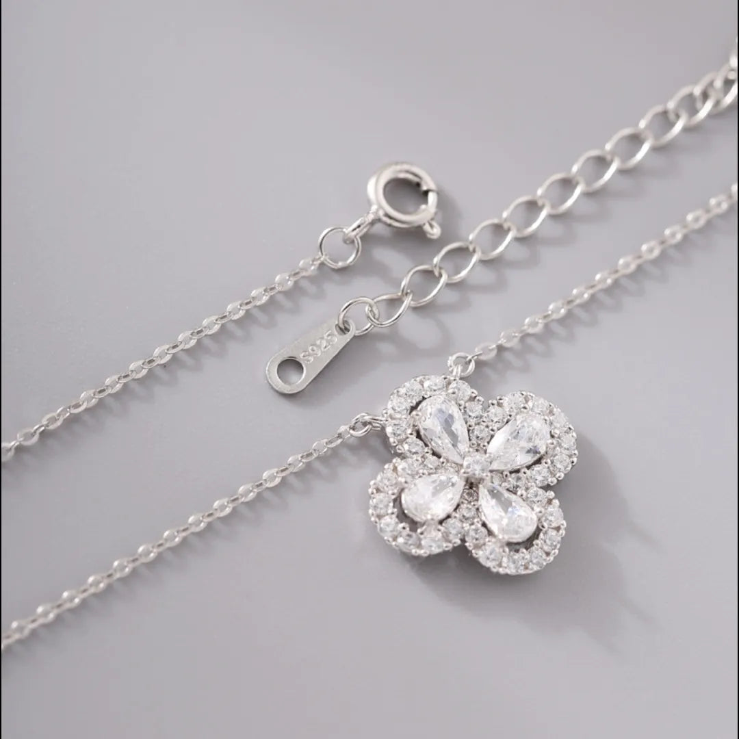 Clover Choker Necklace 925 Sterling Silver Four Pear-Shaped Cubic Zirconia Stones